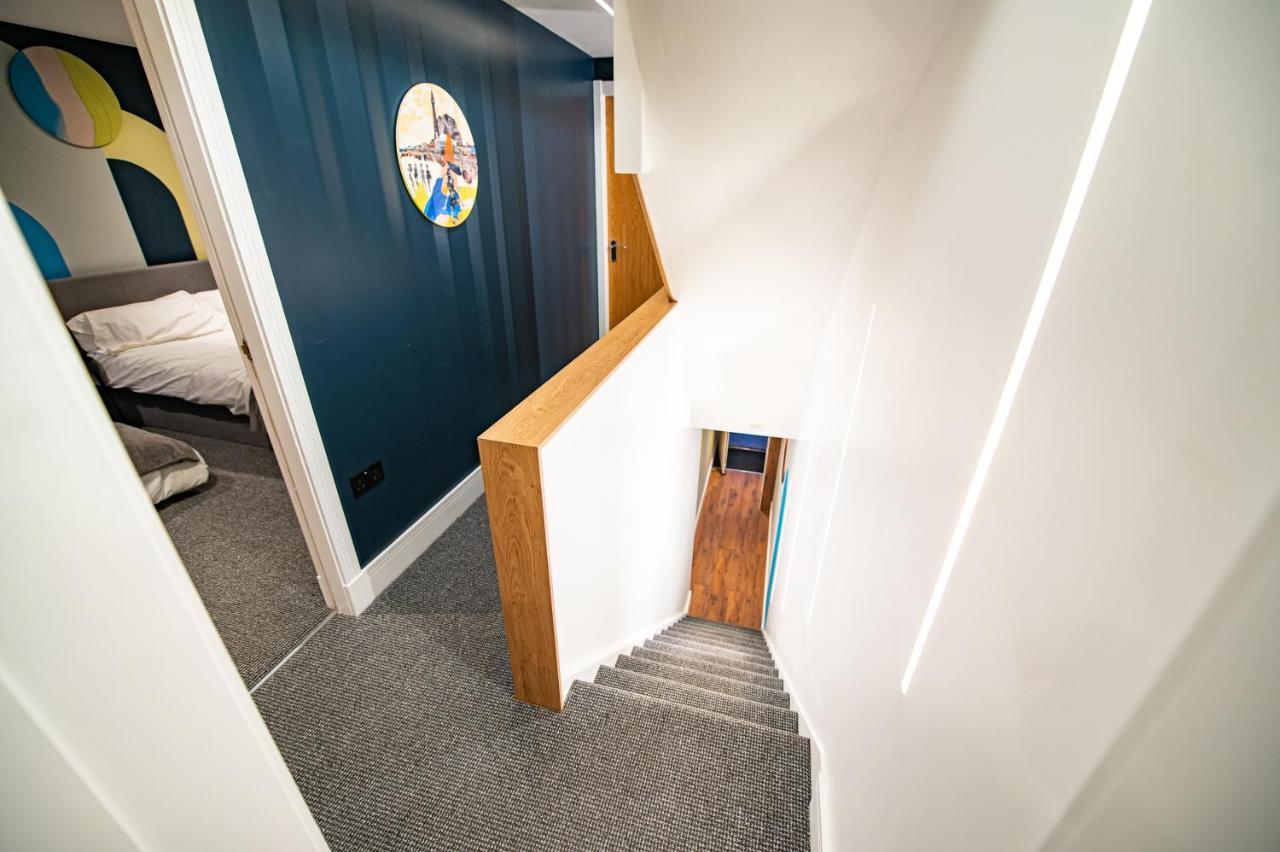 Apartamento The Nest - Luxury 16 Person W Jacuzzi & Parking *